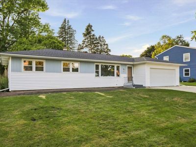 Property at 923 W Whitefish ROAD, Port Washington, WI