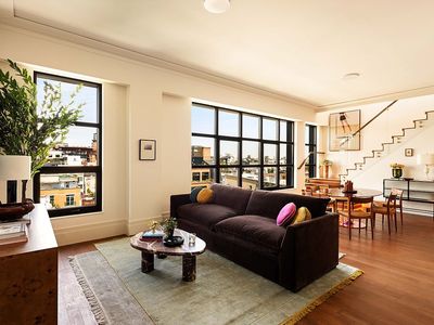 127 Kent Ave Unit Ph1e