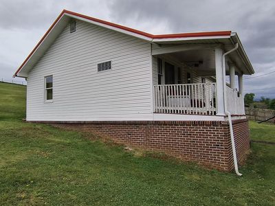 335 Poor Farm Rd
