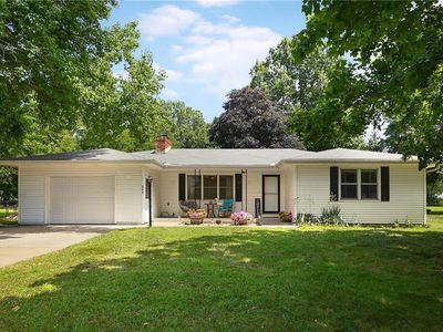 503 SW Maple Ln