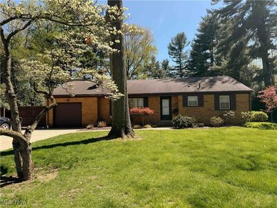 2959 Meadowwood St NW