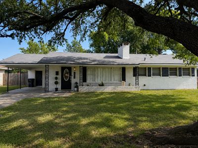 2503 Waverly Dr