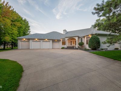 2101 Harbor Dr