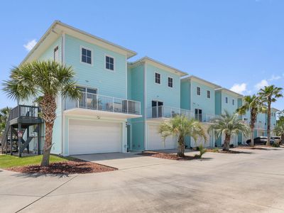 940 Sound Harbor Cir #9
