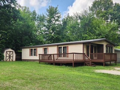 Property at 9837 N Happiness Dr, Syracuse, IN