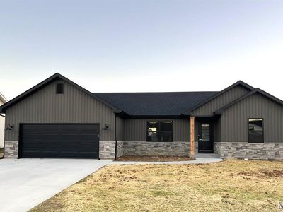 136 Garrettford Dr