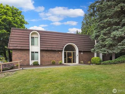 11208 NE 68th #114