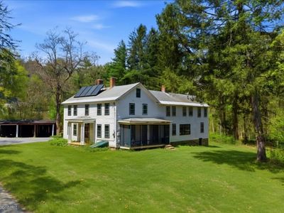42 Shutesbury Rd