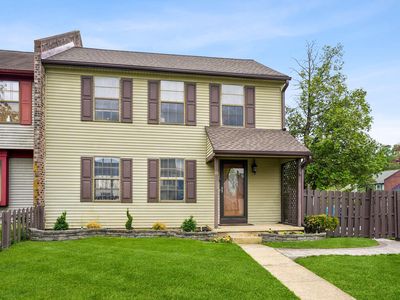8 Oak Forest Dr