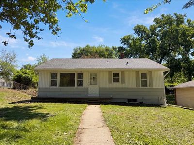 5333 N Euclid Ave