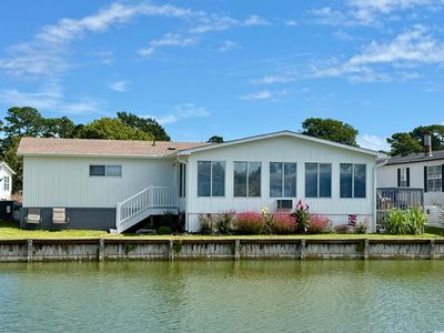 405 Twin Lakes Ct.