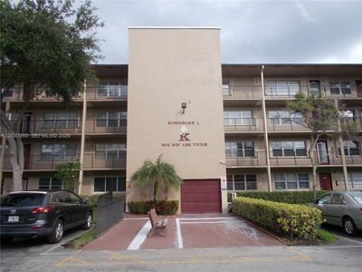 801 SW 133rd Ter APT 110K