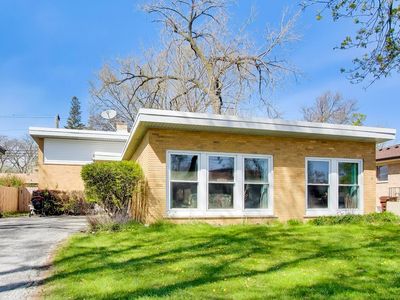 Property at 4050 Church St, Skokie, IL