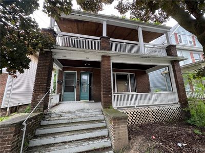 Property at 715 Augustus Pl, Niagara Falls, NY