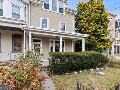 458 Lyceum Ave