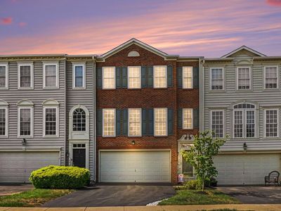 28 Brower Ln