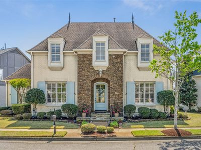 1897 Penshurst Dr