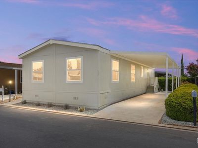 2240 Golden Oak Ln SPACE 117