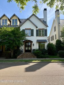 210 Eastpark St