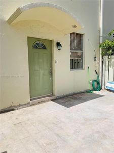1651 NE 115th St APT 21C