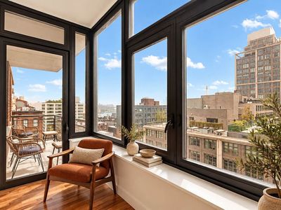 100 Jay St APT 14E
