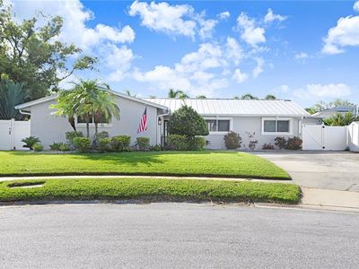 8404 Blackstone Ct