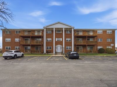 6135 W 94th St APT C8