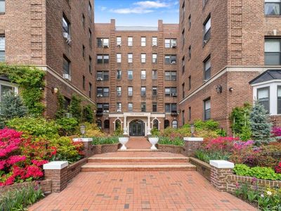 21 Barstow Road #2i