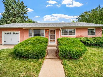 3305 Wedgewood Dr