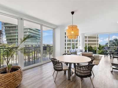 3400 SW 27th Ave APT 401