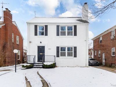 18668 Littlefield St