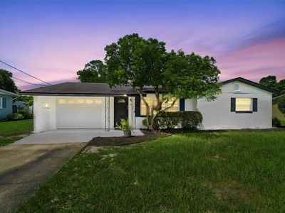 16 Oleander Ln