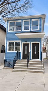 1325 Gipson Street