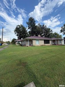 Property at 1910 Glenwood Ave, Eldorado, IL