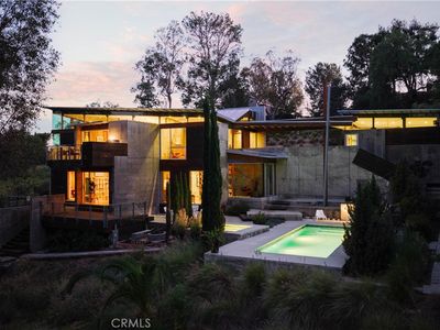 2231 Foothill Blvd