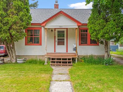 1403 Van Buren St