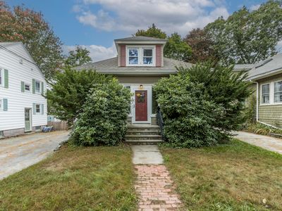 142 Massachusetts Avenue