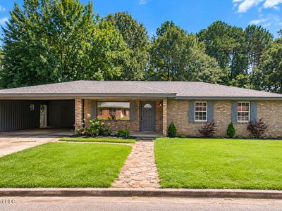 1018 Glenmore Dr