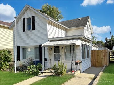 615 E Main St