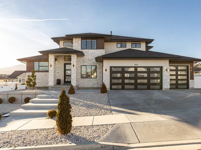 8018 S Ambrosia Ln #210