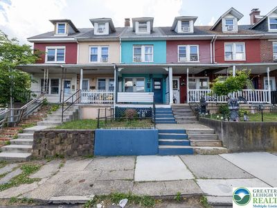 204 1/2 Clearfield St