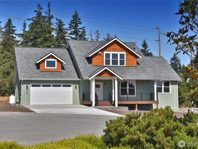 2439 Cambridge Court
