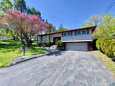 Property at 25 Greenfield Avenue, Waterbury, CT