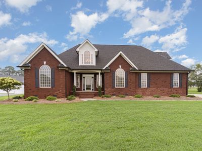 201 Eagles Pointe Dr