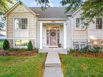 1962 Middlebury Dr