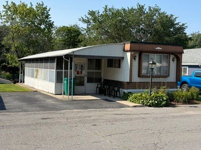 1237 Central St Trailer 21