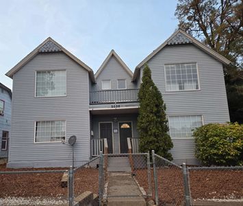 2022 W College Ave