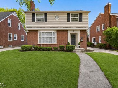 Property at 470 Allard Ave, Grosse Pointe Farms, MI