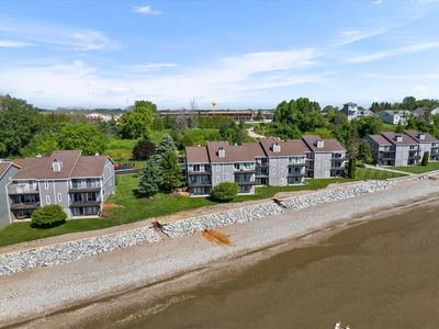 130 Summit Beach Dr #D