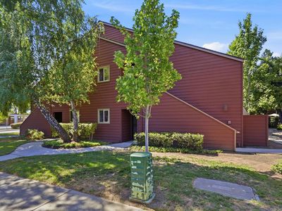 947 Catkin Ct